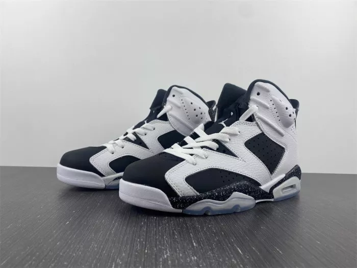 TB Jordan 6 Retro Oreo 384664-101 0118