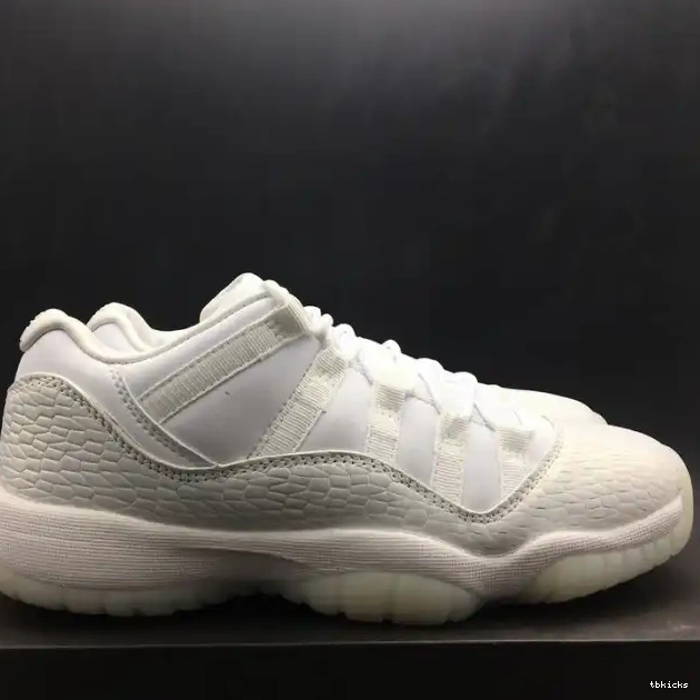 Rep TB Heiress Low White Air 11 897331-100 Jordan Frost 0222