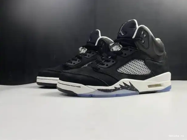 Reps TB JORDAN AIR CT4838-011 5 OREO 0228