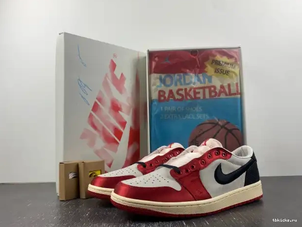 Rep TB Trophy Jordan OG 1 x Air Low Away Room FN0432-100 0226