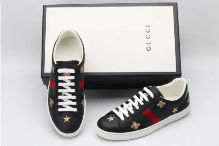 Rep TB GUCC ACE EMBROIDERED LOW-TOP SNEAKER 386750 A38F0 1079 0201