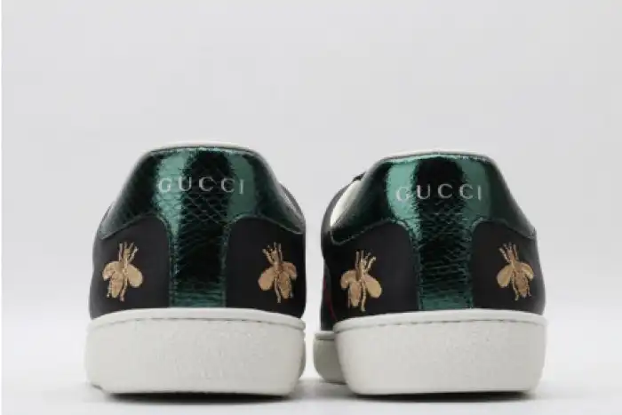 Rep TB GUCC ACE EMBROIDERED LOW-TOP SNEAKER 386750 A38F0 1079 0201