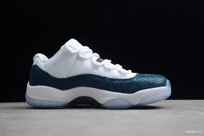 Reps TB Air Navy Low Snakeskin Jordan 11 Blue CD6846-102 0207