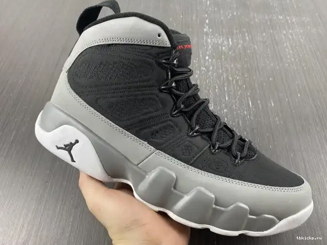 Rep TB CT8019-060 Jordan Grey Retro 9 Particle 0302